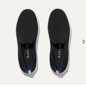 Rothys the Sneaker in black ax 6.5
